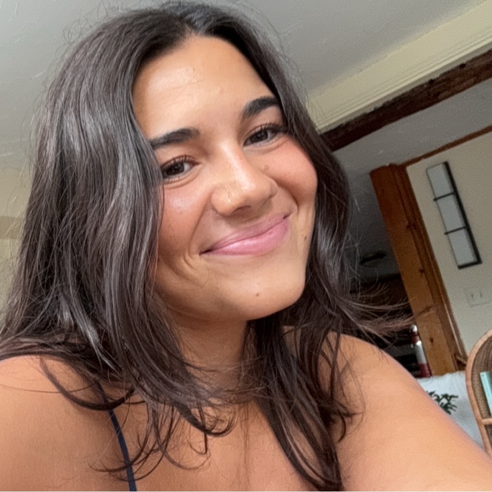 Meet your Posher, Gabby